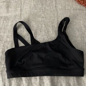 ALO Yoga Sports Bra